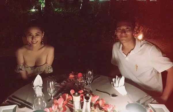 何超莲窦骁疑已同居是怎么回事 何超莲窦骁疑已同居是什么情况