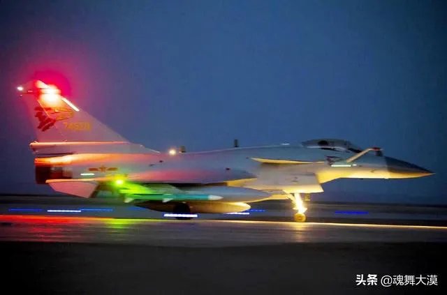 经常看到网上歼11B和在研的歼11D消息,歼11C哪去了?