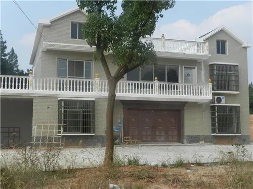 怎么在农村买地建房