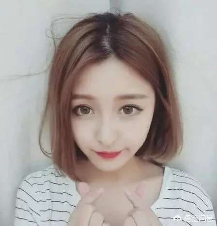 短发发型图片女2020最新款