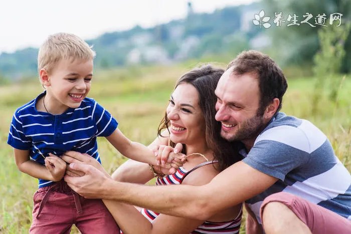 孕妇冬季怎么搭配衣服 适合孕妇穿的秋冬单品