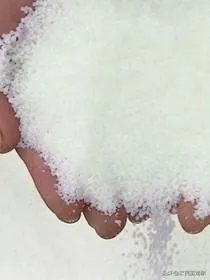 新壮态和尿素可混用吗？