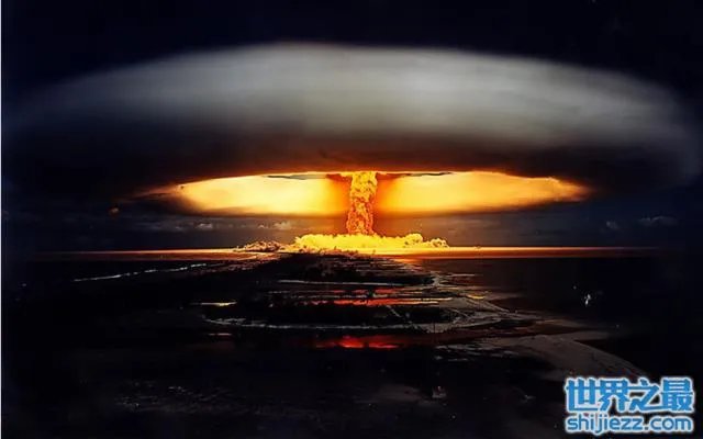 世界十大最强军事武器 全球十大先进武器排名 