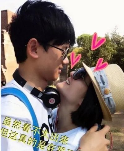 张杰谢娜蜜月照曝光 意大利之行搞怪秀恩爱