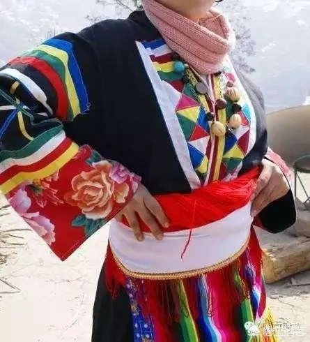 白马服饰可以追溯到什么时候？