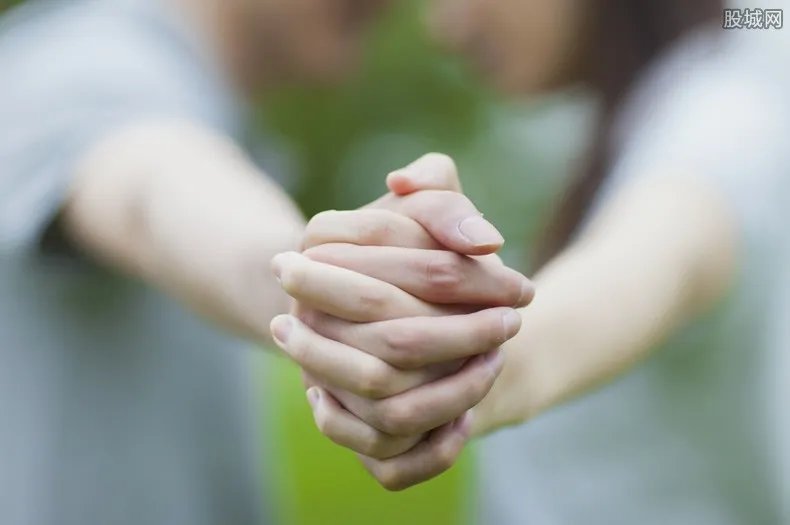 段星星周扬青在一起了？个人资料显示是哪里人家庭背景如何