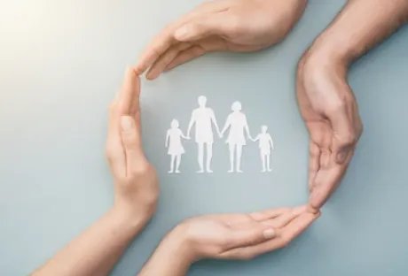 请问中美联泰大都会人寿的医疗保险有很多赔付限制吗？