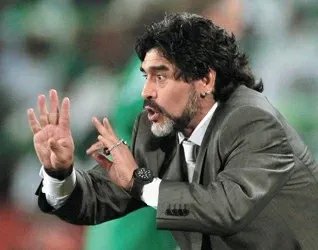 马拉多纳失窃手表在印度被找回，警方是如何帮其找回的？