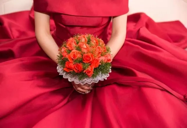 国内婚纱摄影前十名有哪些 婚纱高定是什么意思