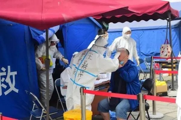 北京新增本土“32+1”例，这些确诊病例分布在了哪些区域？