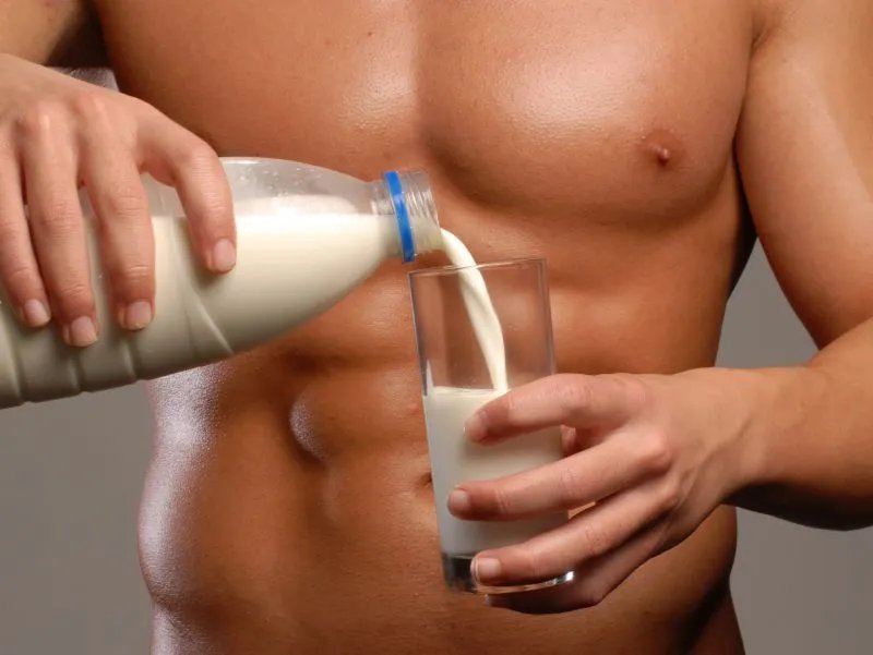 空腹喝牛奶好么