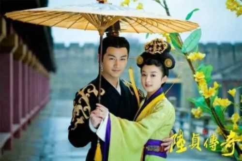 赵丽颖湖南卫视元宵喜乐会倾情献唱 与陈晓节目现场深情对唱