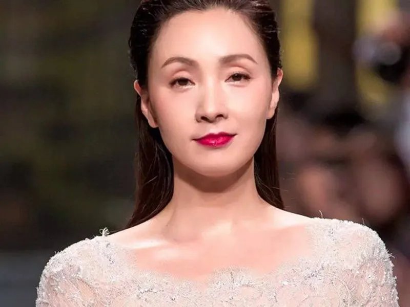 陶虹生了二胎？家庭合照却不见二胎踪影