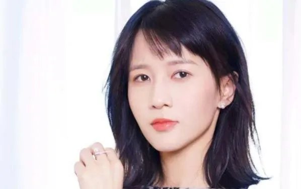 papi酱的老公是谁,papi酱多少岁