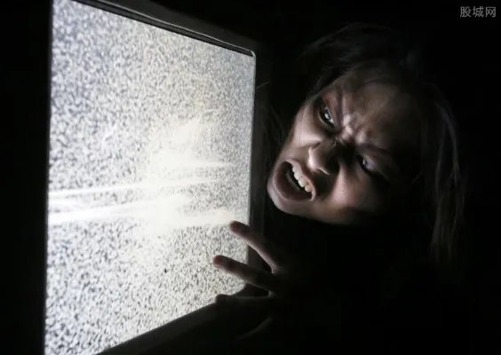 荔湾广场闹鬼 发生恐怖灵异事件真相究竟是怎样？