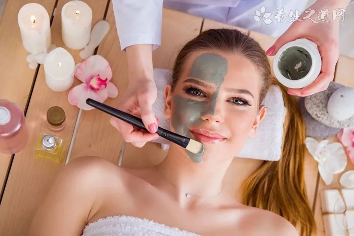 夏天晒黑后迅速变白的方法