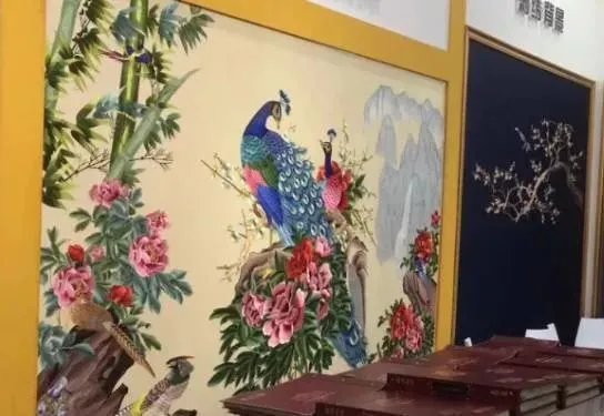 解密独绣刺绣墙布的生产