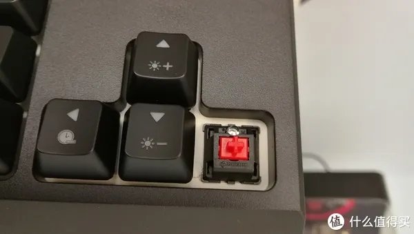 G.SKILL 芝奇 KM560 MX 全背光机械键盘 开箱