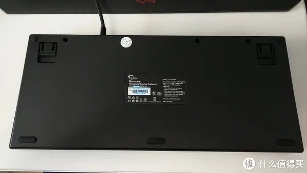 G.SKILL 芝奇 KM560 MX 全背光机械键盘 开箱