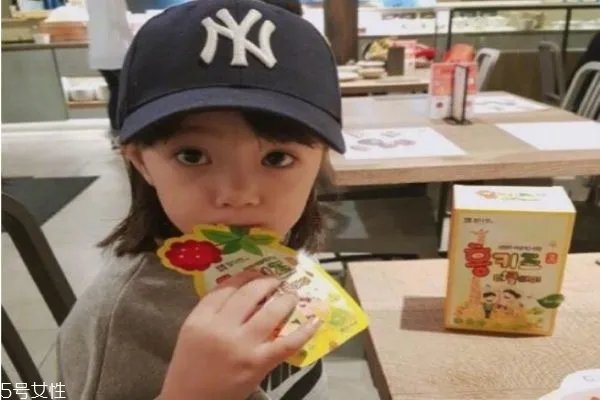 小女孩短发发型 儿童短发发型图片