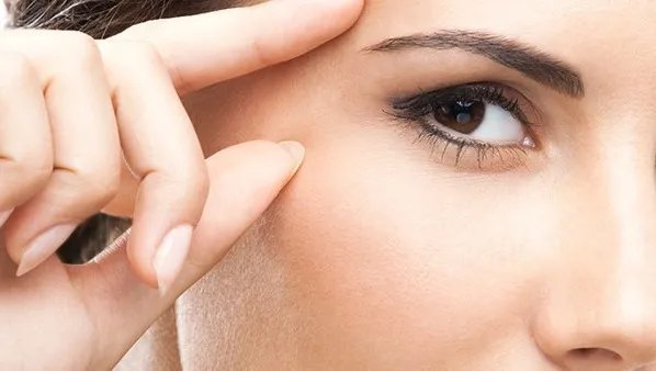 眼角纹怎么去除