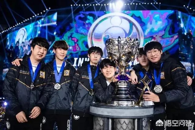 IG辅助Baolan离队,微博配图道出真相,网友:Wolf来了,他和SMLZ去TOP了,你怎么看?