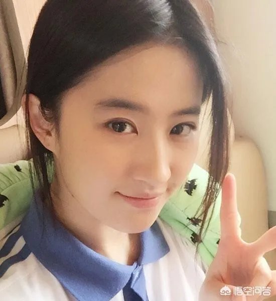 有没有女明星素颜的照片，发一下？