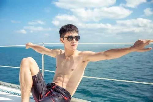 宁桓宇女友是许馨文吗为啥分手 网传宁桓宇写给许馨文的歌是哪首