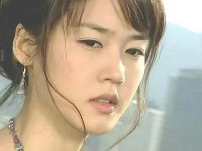 成宥利整容曝光 揭秘其美貌依旧气质飙升