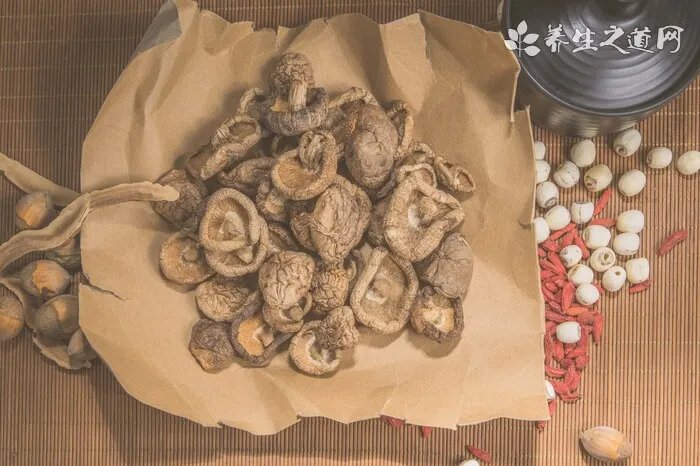 蒲公英的功效与作用及食用方法