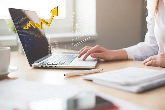 最适合女生做的工作有哪些 十大女性最适合的职业 你知道几个