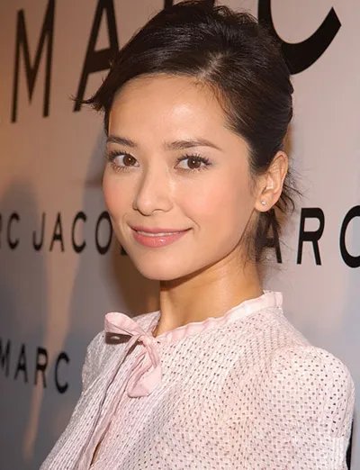 郭羡妮三级电影拍摄现场 惊爆随地大小便吓呆众人