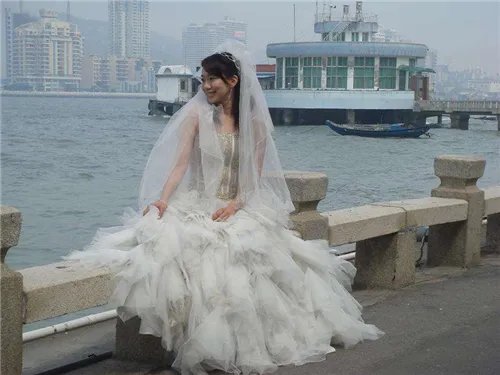 厦门鼓浪屿婚纱摄影团购 在鼓浪屿上拍婚纱照怎么样