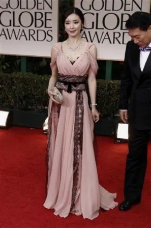 韩熙庭 张伟平，韩熙庭个人资料，韩熙庭星座