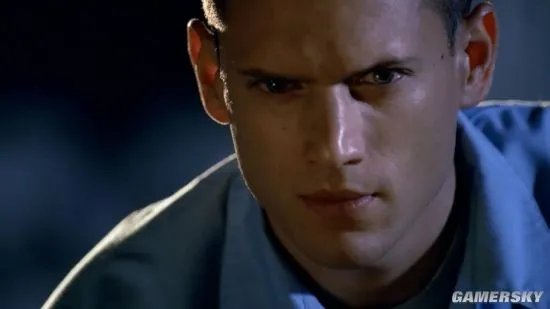 《越狱》重启版首曝片段 米帅满血复活再度越狱