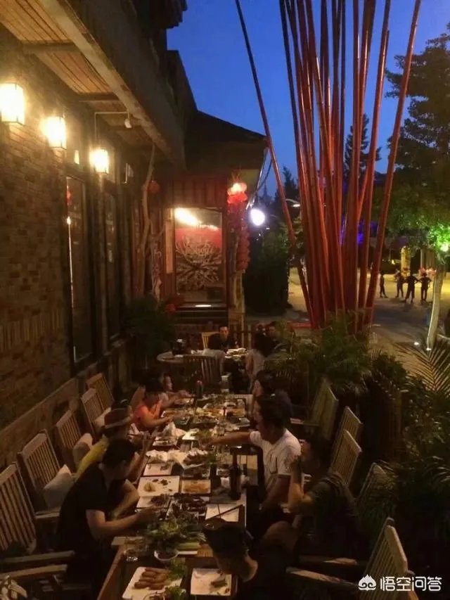 酒吧灯光应该怎么设计？