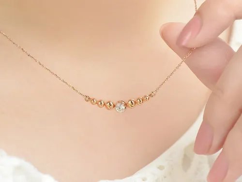 情人节送什么礼物给老婆   五类礼物促进夫妻感情