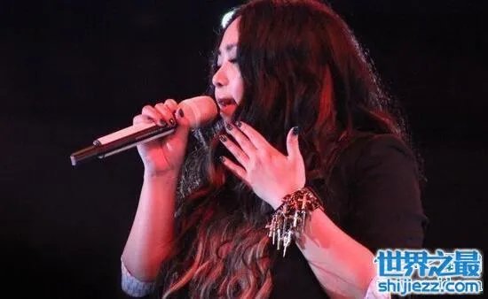 张惠妹为什么爆肥，暴饮暴食压力大长一坨肉 