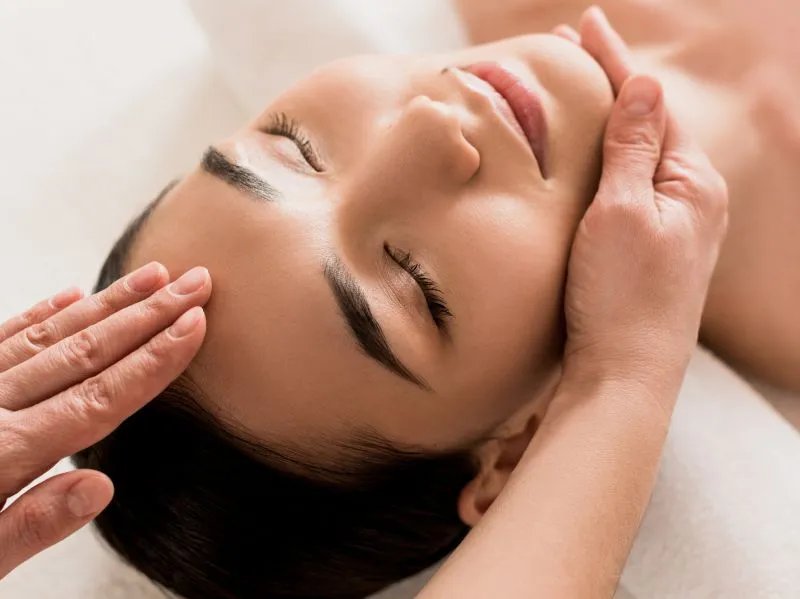 甘油白醋美白的方法