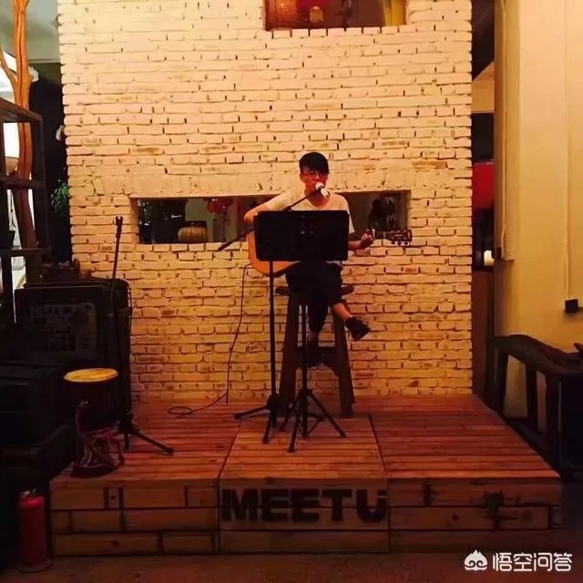 酒吧灯光应该怎么设计？