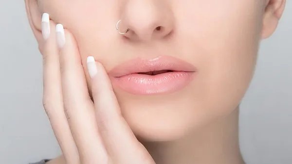 脸上毛孔粗大怎么改善