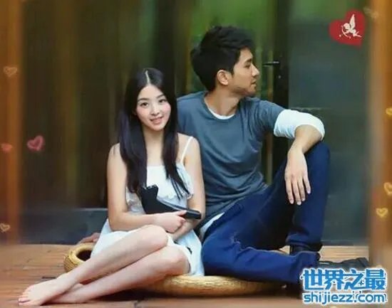 彭冠英的真正女友是谁，疑似与张含韵恋爱同居 