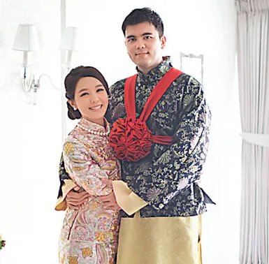 官恩娜暗讽内地人遭炮轰  曝秘恋老外已成婚