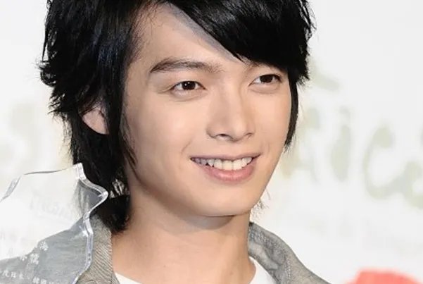 飞轮海十大经典歌曲排行榜：《越来越爱》上榜，第一充满活力