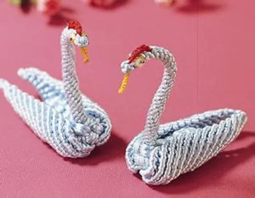 女朋友生日送什么礼物最浪漫 让女友感动的八款礼物推荐