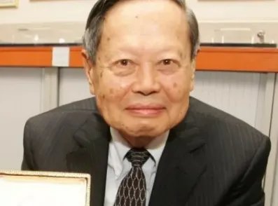 翁帆和杨振宁有几个孩子