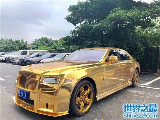 劳斯莱斯黄金跑车世界独一无二，迪拜阿拉伯富商制造 