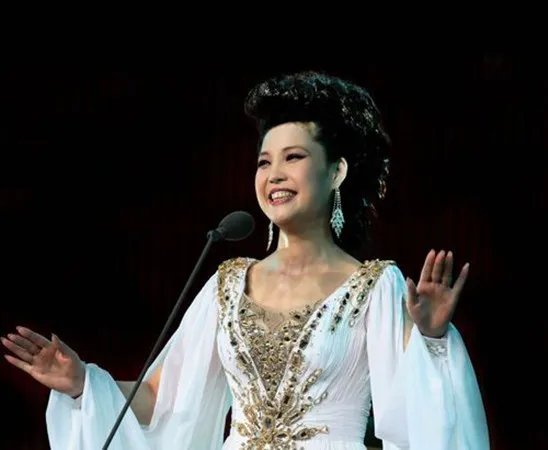 李双江现任妻子梦鸽前夫汪明翰简历 两人的是否结婚至今为迷