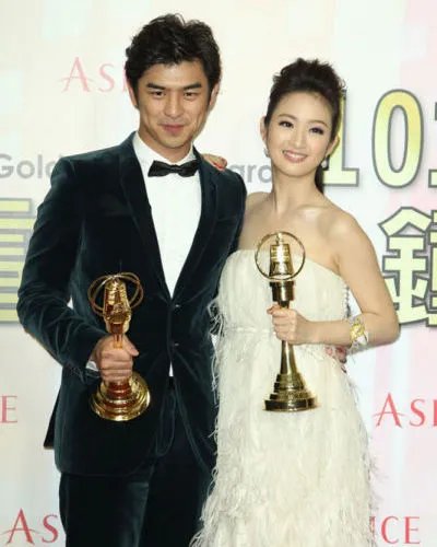 2013台湾金钟奖盛大开幕  周渝民首夺视帝