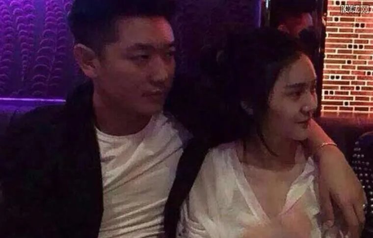 田源离开天天向上 在家从不吻老婆赵楠夫妻生活曝光